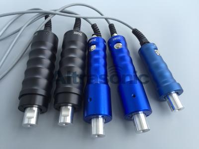 中国 30Khz超音波スポット溶接Sonotrode/携帯用スポット溶接機械 販売のため