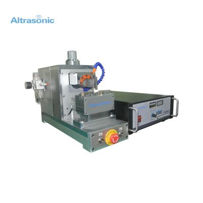 China Digital Generator 20khz 2000w Ultrasonic Metal Welding Machine for sale