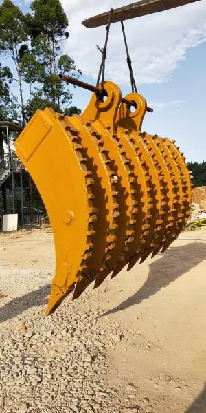 Quality Wear Resistant Excavator Attachments Tilt Mn Q355 Q345b Excavator Root Rake for sale