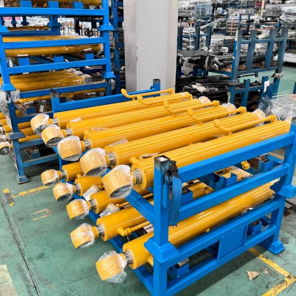 Quality Hydraulic Excavator Boom Cylinder Arm Cylinder Bucket Cylinder Used For komatsu for sale