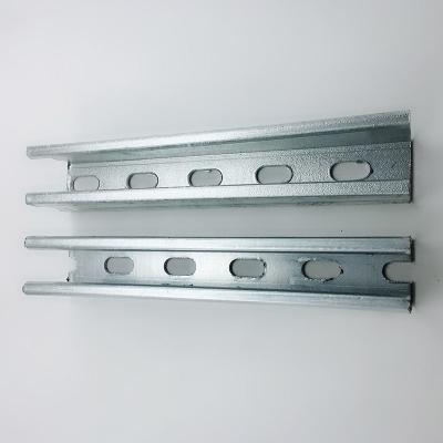 China Corrosion Resistant Galvanized Silver Metal Strut Channel 3m/6m Length 3.26kg/m Weight en venta