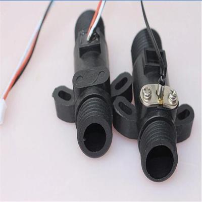 China OEM Injection Molding Services 10~100mm Size For Photoelectric Sensor for sale