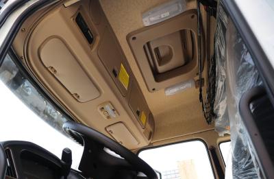 Cina camion elettrico del trattore della ruota del camion 10 del camion elettrico di nuova energia 360kw Camion del trattore 160km in vendita