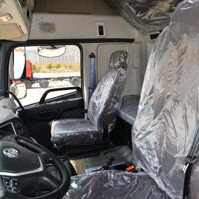 Cina Camion speciale da 25 a 35 tonnellate Motore a GNL 6x6 gru Deserto Off Road Full Drive Camione di salvataggio in vendita