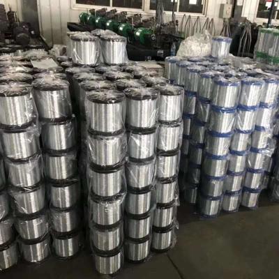China Fios de aço galvanizados de 6x7+FC-1.6 mm, em rolos e em bobinas à venda