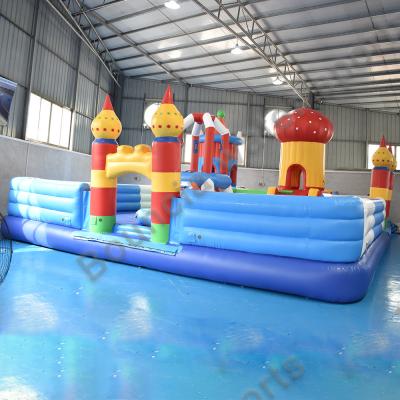 China Parque Bouncy inflável da água do castelo das crianças à venda