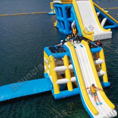 China deportes acuáticos de la lona del PVC de 0.9m m/juegos inflables del parque del agua con gota en venta