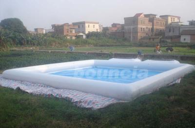 中国 白い四角の水歩く球のための屋外の膨脹可能な水プール 販売のため