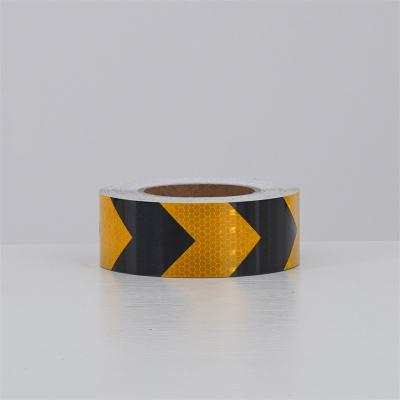 China Arrow Reflective Striping Tape Yellow Reflective Strips Lattice for sale