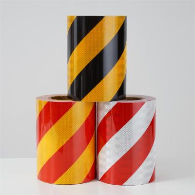 China Double Color Pre-Stripped Engineer Grade EGP Prismatic Retro Reflective Sheeting White / Red Black / Yellow for sale