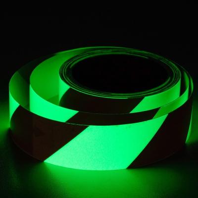 China Vinyl refletor brilha na fita escura para sinalização de segurança imprimível à venda