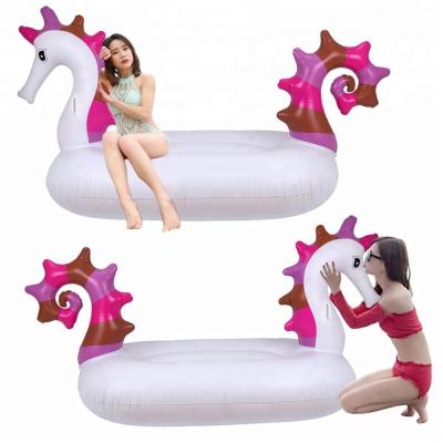 China Lounger de la piscina inflable personalizado Peacock paseo en el caballo de mar piscina flotante en venta