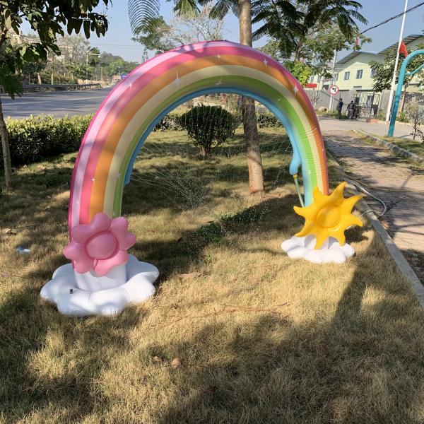 Quality Inflatable Giant Beach Ball Sprinkler 6 Feet Water Rainbow Arch Toy For Infants for sale