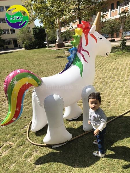 Quality Ginormous Inflatable Sprinkler Toy Unicorn Shaped Outdoor Sprinkler Toys For for sale