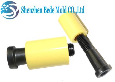 China Componentes plásticos do molde da precisão do extrator da fricção dos fechamentos divisores do molde do nylon 66 à venda