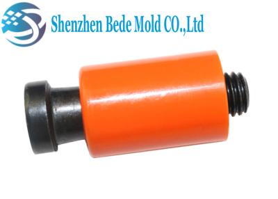 Chine les composants médians de moule des serrures φ16 avec l'injection en plastique orange de moulage mécanique sous pression à vendre