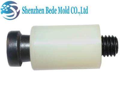 Chine Extracteurs en nylon de moule médian de serrures de représentation pour des composants de moule à vendre