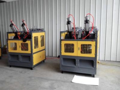 China Zwei Stations-Pappteller-Herstellungs-Maschine ausgezeichnete Wärmeleitfähigkeit zu verkaufen