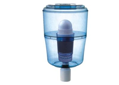 China 7.5L Water Purifier Bottle No Second Pollution Reduce Impurities From Tap Water for sale