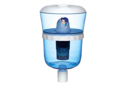 China del agua azul 7.5L del purificador de la botella del hogar filtración transparente pre - con un filtro en venta
