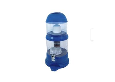 China Household Pre - Filtration Mineral Water Pot Blue Translucent Magnetic Water Tap for sale