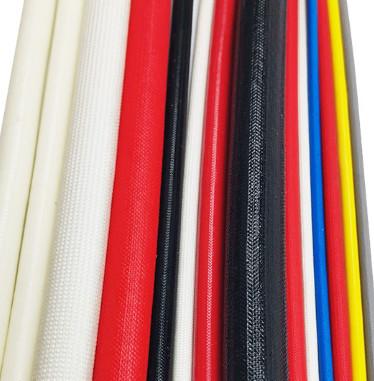 中国 200cシリコーンのガラス繊維の袖4kvは、耐火性のシリコーン ガラス繊維の管に塗った 販売のため