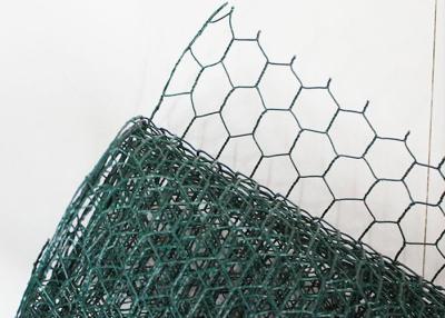 中国 ポリ塩化ビニールは家畜のための六角形の金網の網1.0mmの直径1.5mの幅に塗った 販売のため