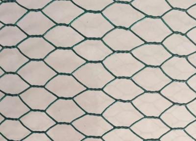 China 3/4 inch Hexagonal Wire Mesh 16 Gauge Anti Erosion PVC Chicken Mesh For Plastering for sale