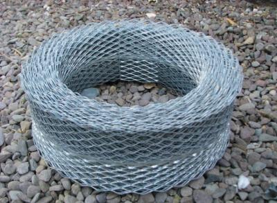 China Light Galvanized Expanded Metal Lath Roll 102mm X 20m For Wall Reinforcement for sale