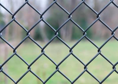China PVC Coated Diamond Chain Link Fencing Galvanized 2.0mm Diameter 60 X 60mm for sale
