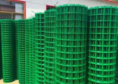 Китай ячеистая сеть 50x50 сваренного металла высоты 1.8m гальванизировала сетку для высокого пути продается