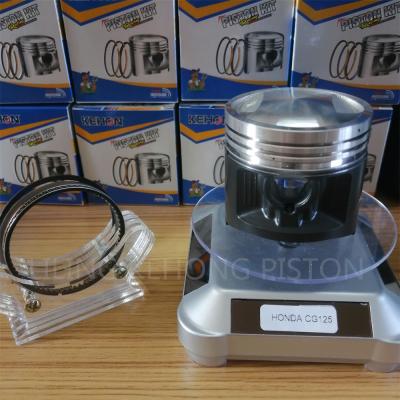 China Graphite Honda Motorcycle Pistons for sale