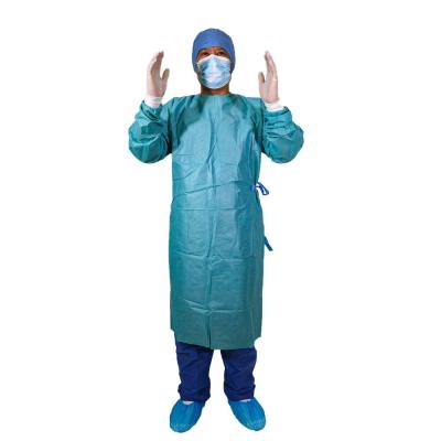 China Prenda impermeable disponible XL M L S XXL del verde del vestido quirúrgico de SMMS SMMMS SMS en venta