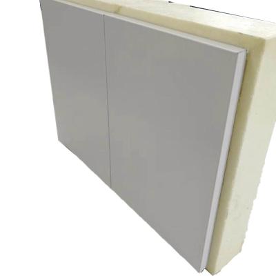 China Material de aislamiento rápido de la cámara fría del panel de la PU de la cerradura del sitio libre de polvo en venta