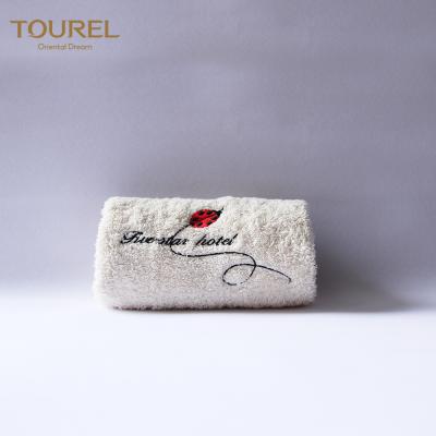 China 100% Cotton Luxury Hotel Towel Set With Personalized Embroidery Jacquard Logo for sale