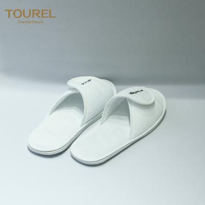 China 5 Star Hotel Style Slippers / Disposable Spa Slippers Ultimate Treat For Tired Feet for sale