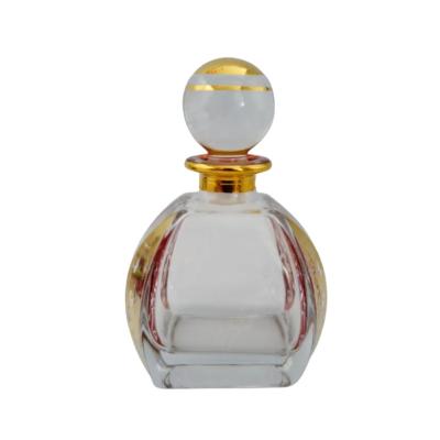 China Botellas de perfume de cristal de encargo del casquillo de aluminio, botellas de aceite vacías del perfume con el atomizador en venta