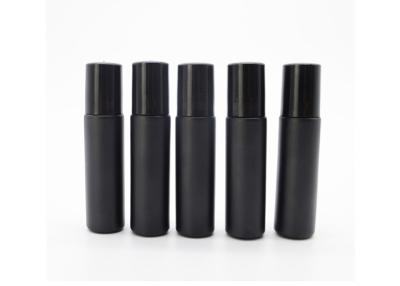China Botellas vacías 5ml -10ml del rodillo del perfume del color negro para el cosmético/la crema del ojo en venta