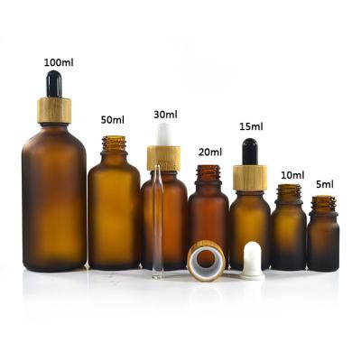 China Casquillo de la habilidad PP24 de la botella de cristal del dropper del aceite esencial de los cosméticos 50ml alto en venta