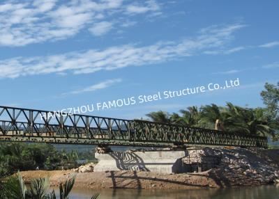 China Ponte de aço pré-fabricada de Bailey para a ponte portátil do aço estrutural do projeto da tutela da água com cais de apoio à venda