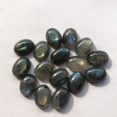 China Jewelry Making Factory Outlet Nature Feldspar Minerals Raw Stone Iridescence Labradorite for sale