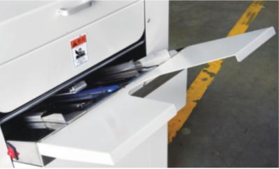 China Máquina de atascamiento plana plegable de papel automatizada de la puntada de la silla de montar de la máquina obligatoria del fabricante del folleto en venta