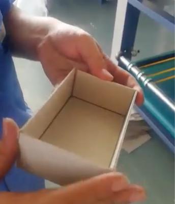 中国 V溝の打抜き機のカード紙MDFのために手動自動ハードカバー マニュアルはペーパー堅い箱の作成をナイフで刺 販売のため