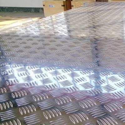 China 3mm Aluminum Diamond Checkered Plate Patterned Embossed Perforated Sheet for sale