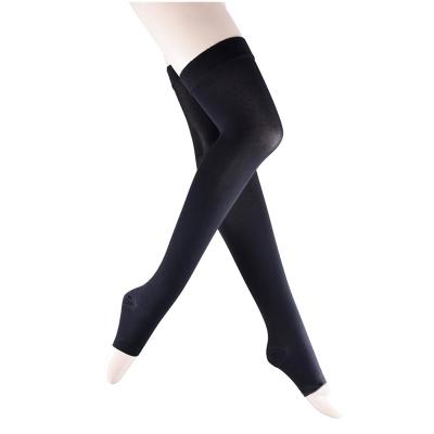 China Antibacterial Elastic Thigh High Stockings for Varicose Veins Calf and Ankle Compression Medical Stockings Varicose Socks en venta