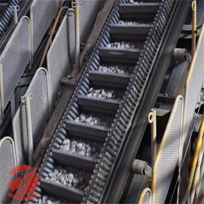 China Corrugated Sidewall Multi Ply Textile Conveyor Belt For Heavy Duty Material Handling for sale