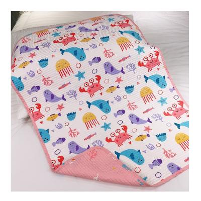 China Simple OEM ODM Designs Fabric Quilted Throw Blanket for Dogs Cat and Kids Children Throws Bed Blanket Set for sale