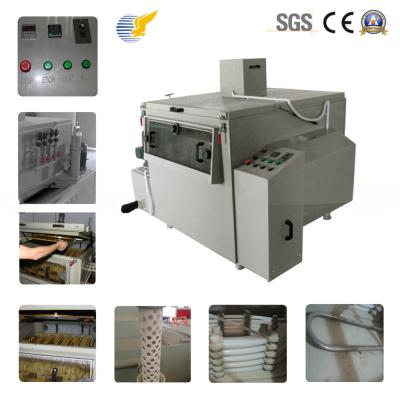 China Chemical Etching Production Die Cutting and Creasing Machine with 4kw/380V Motor Power for sale
