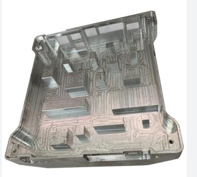 China Densidad de material 2.7 G/cm3 Componentes de metal procesados por CNC personalizados para una larga duración en venta