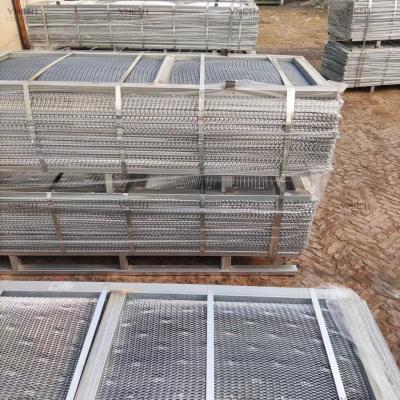 China Galvanized Plaster Metal Mesh Stucco Wire Lath Diamond Hole Smooth Surface for sale
